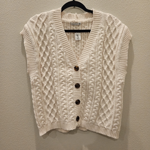 Stacatto Cable Knit Cardigan Sweater Vest Preppy Sz M NWT - Picture 1 of 13